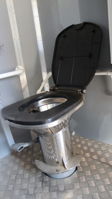 Автономный туалетный модуль для инвалидов ЭКОС-3 (фото 10) в Москве