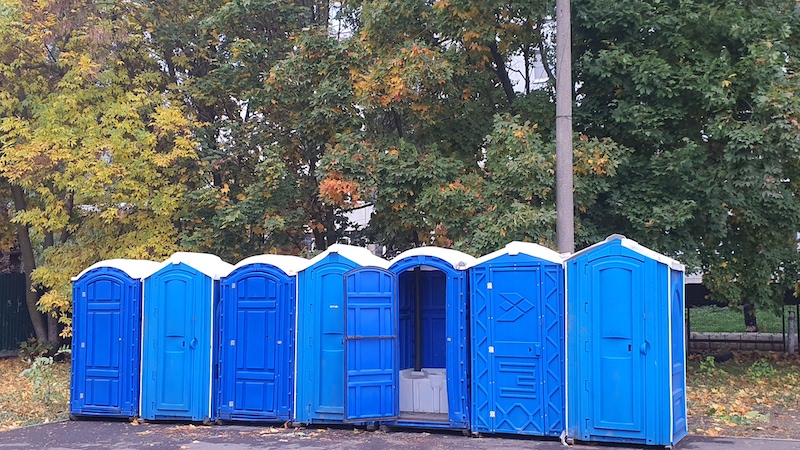 Аренда туалетов для дачи в Москве